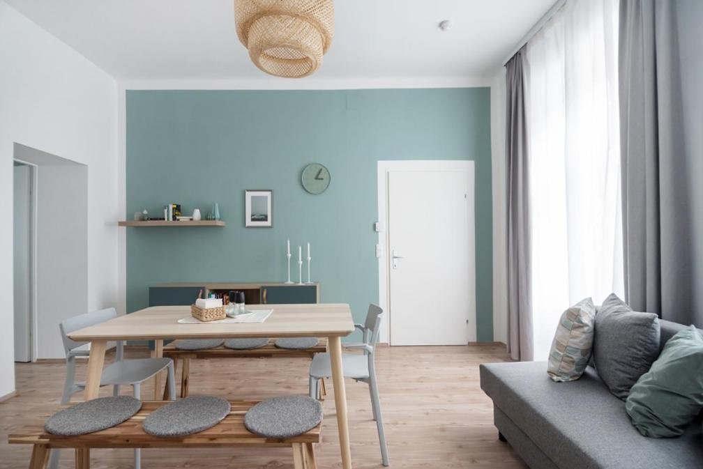 Caring Family Apartment Close To The Center Виена Екстериор снимка